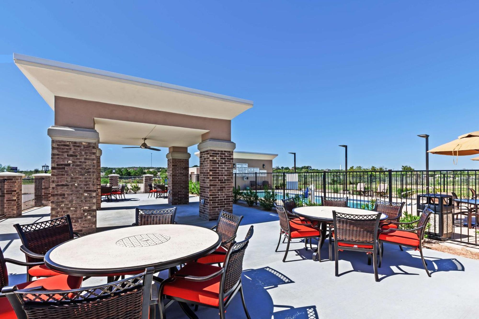Hampton Inn Ozona Buitenkant foto